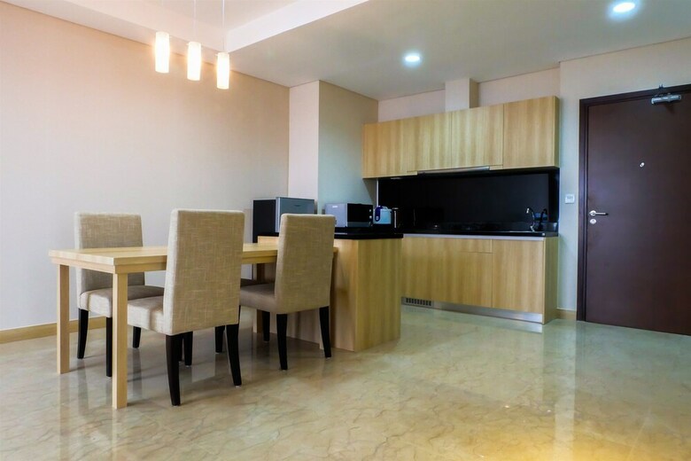 The 6th Floor L'avenue Apartment