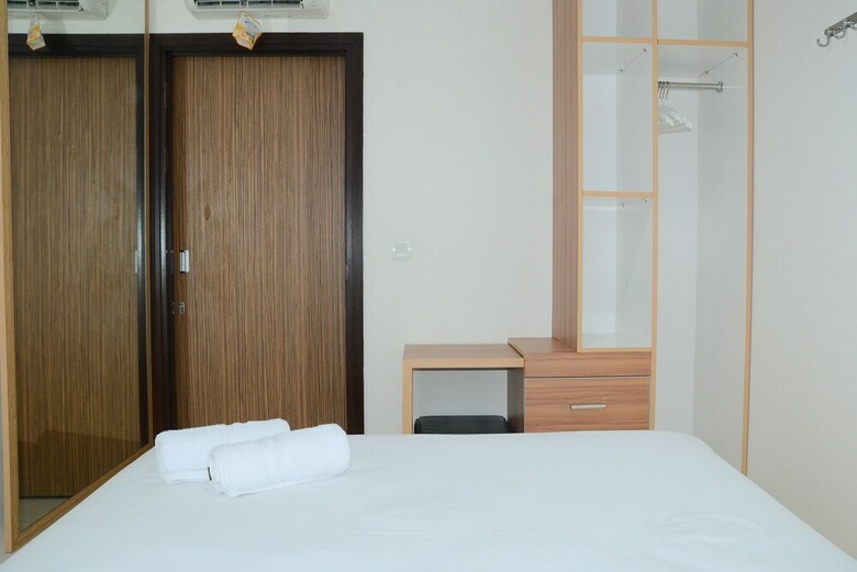 Artistic Room L'avenue Apartment