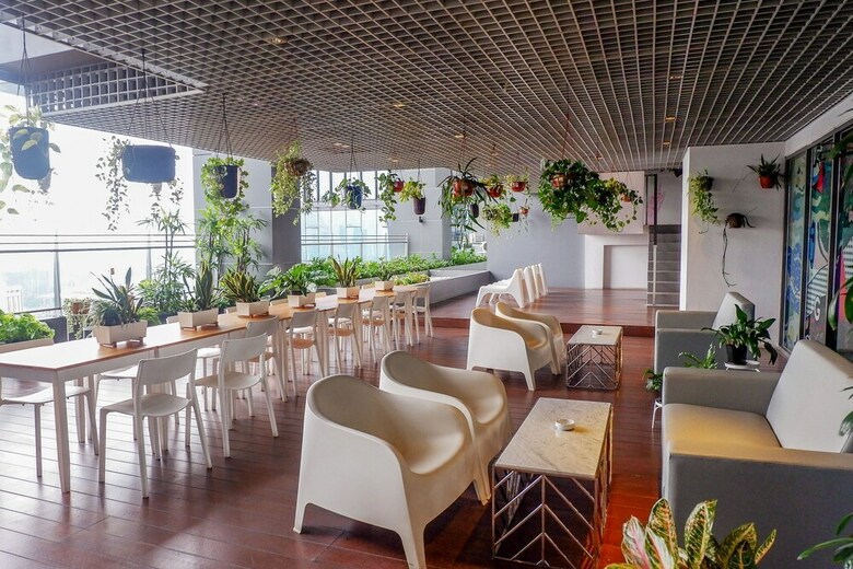 Exclusive L'avenue Apartment