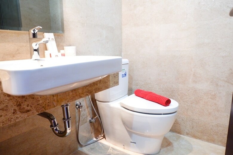 Premium Studio At Menteng Park Apartment