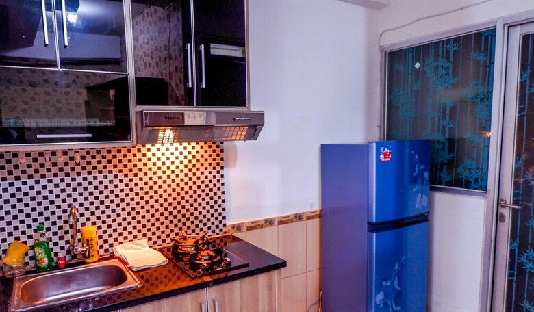 Strategic Menteng Square Apartment