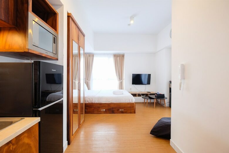 Spacious Studio Room Casa de Parco Apartment