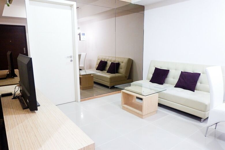 Casa Grande Apartment With Sofabed Connected To Kota Kasablanka
