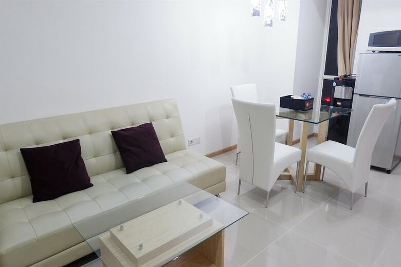Casa Grande Apartment With Sofabed Connected To Kota Kasablanka