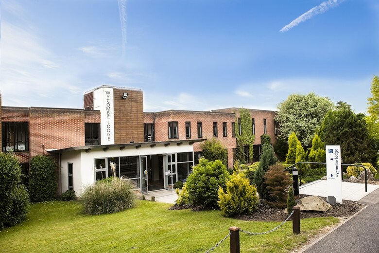 Hotel Lane End Conference Centre