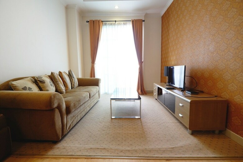 Elegant The Belleza Apartment