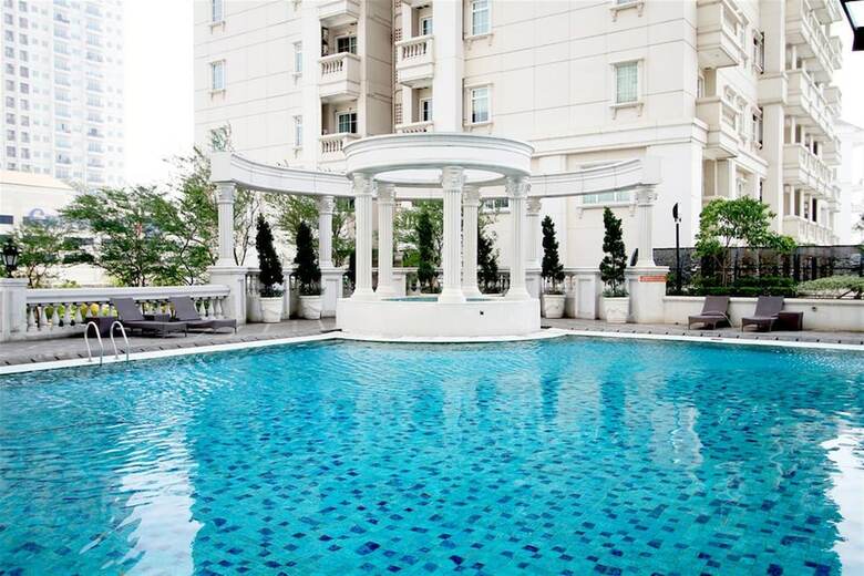 Elegant The Belleza Apartment