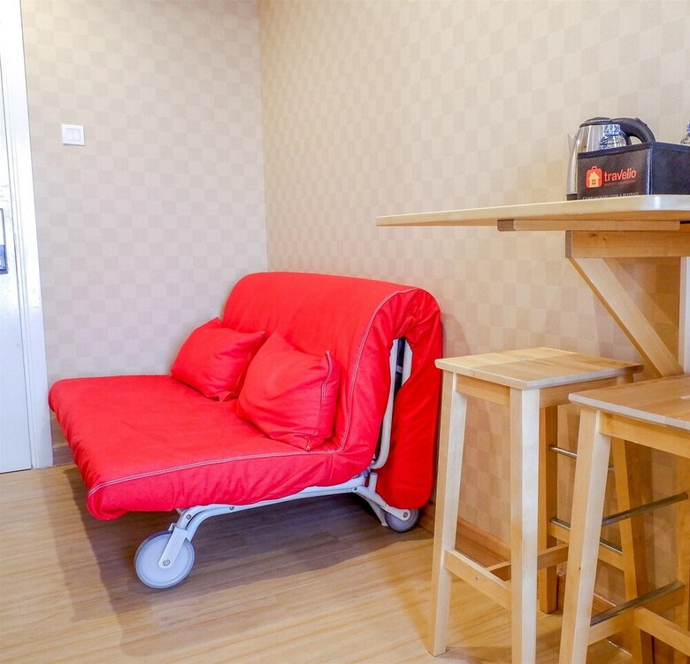 Spacious Studio Madison Park Apartment Beside Central Park Mall