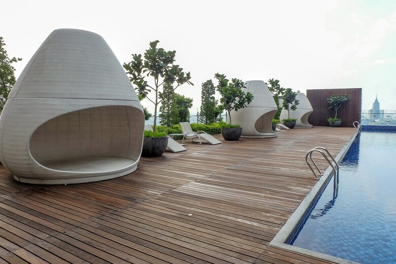 Elegant Four Winds Apartment With Infinity Pool Facility