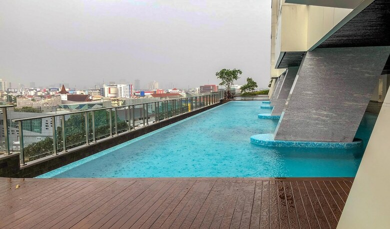 Suite Studio Apartment At Menteng Park