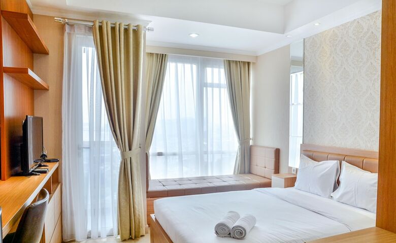 Suite Studio Apartment At Menteng Park