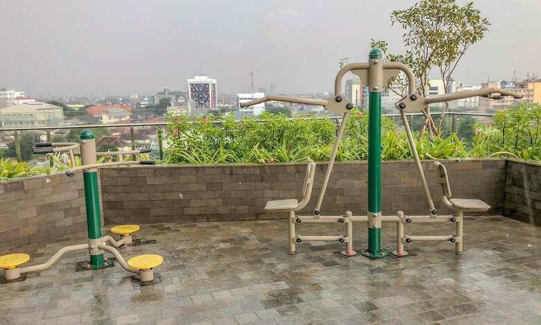 Suite Studio Apartment At Menteng Park