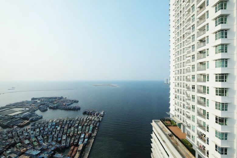 Best Price Greenbay Apartment Beside Baywalk