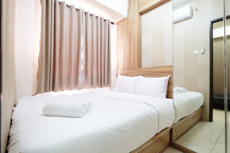 Minimalist Serpong Greenview Apartment