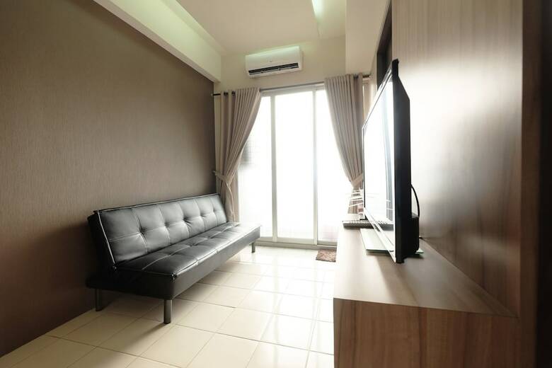 Minimalist Serpong Greenview Apartment