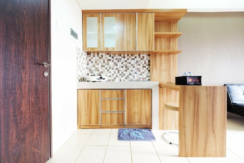 Minimalist Serpong Greenview Apartment