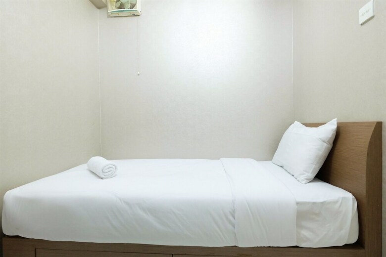 Comfy Apartment @ Gading Nias Residence