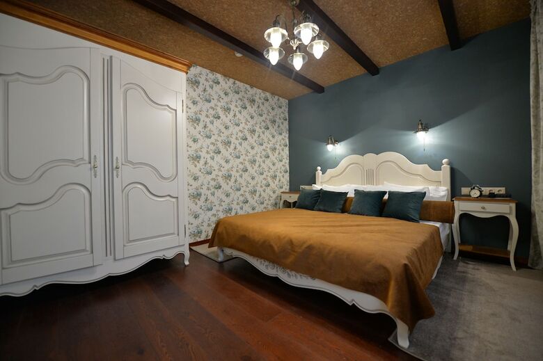 Unique Hotel