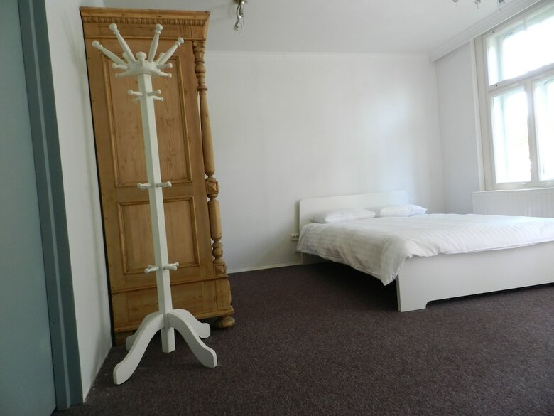 Good Mood Hotel