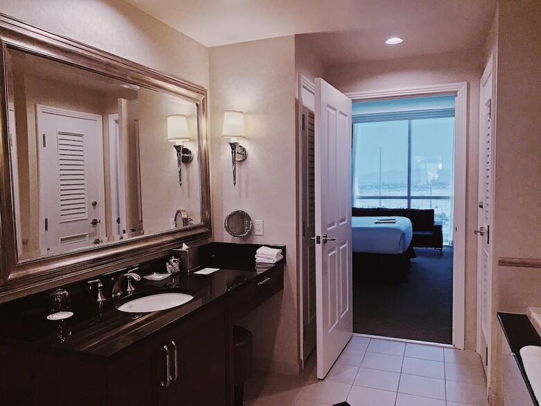 Hotel Signature Condos By Christopher Realty