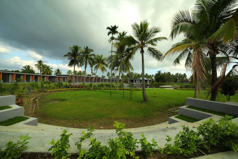 Hotel The Amaya Resort Kolkata Nh6