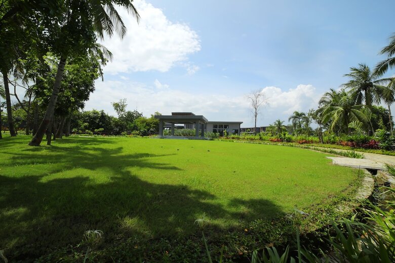 Hotel The Amaya Resort Kolkata Nh6
