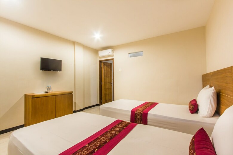 Kuta Suci Beach Hotel