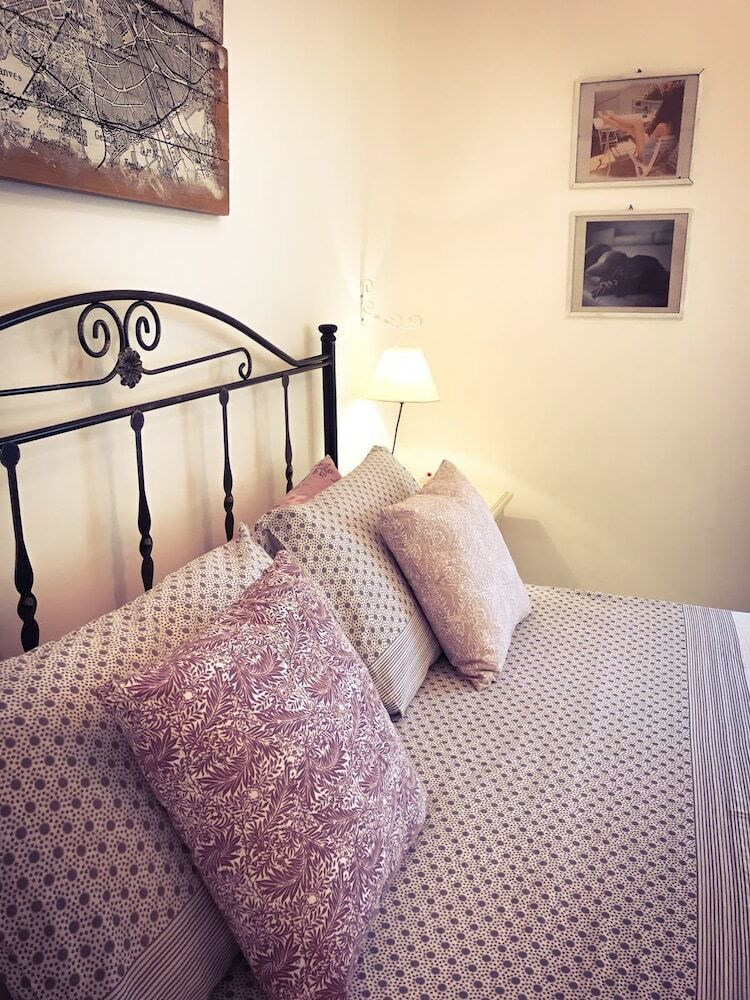 Terre Del Faro - Near Baronial Palace