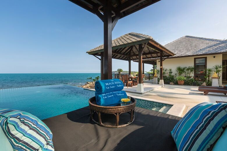 Villa The Beach House