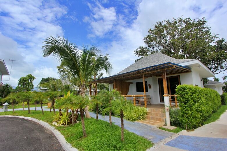 Hotel Lanta Casa Blanca