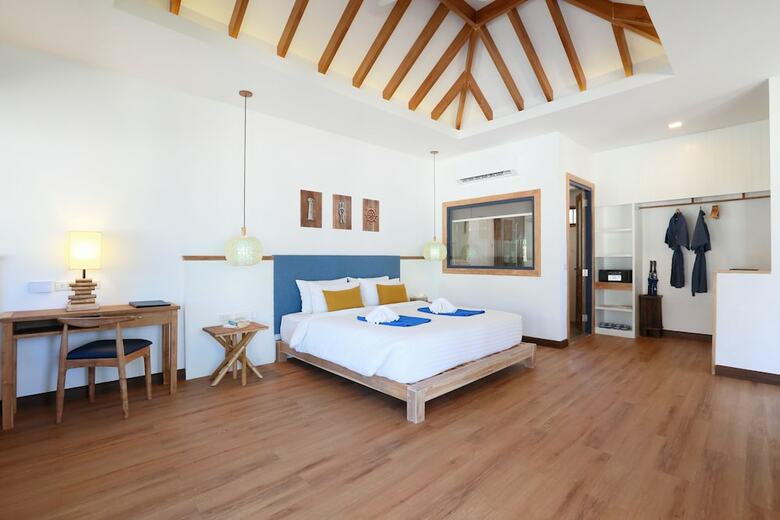 Hotel Lanta Casa Blanca