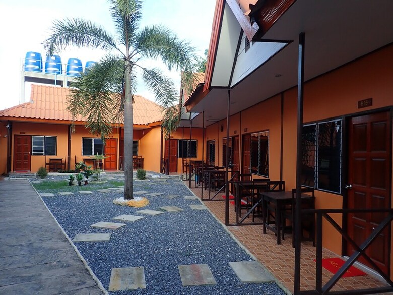Hotel Baan Kasirin Resort