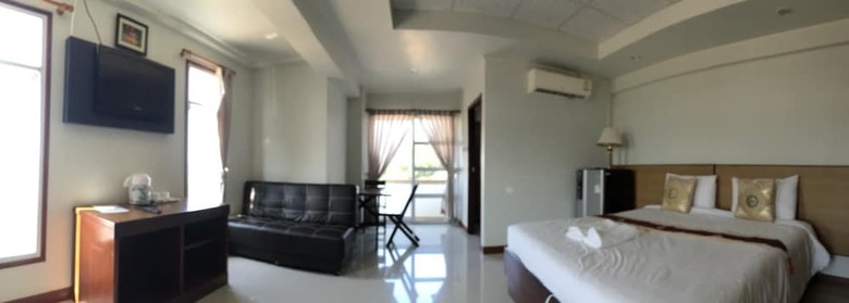 Century Grand Hotel