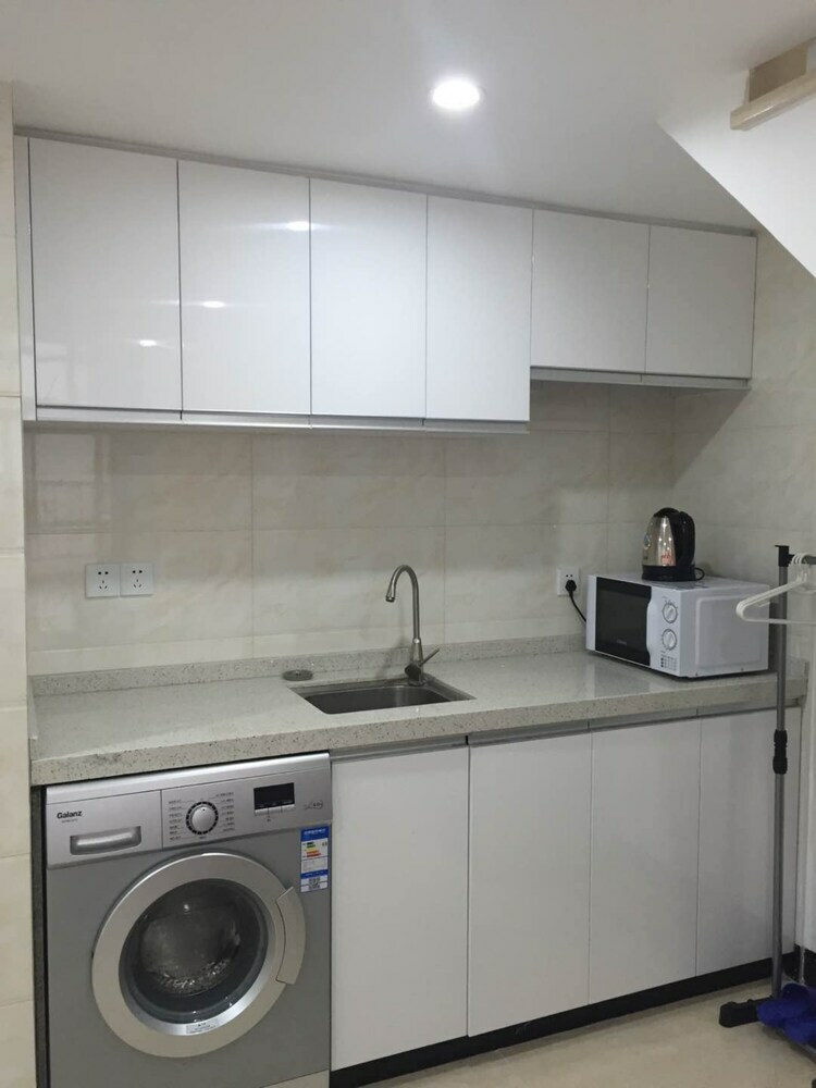 Mahattan Apartment Panyu Branch