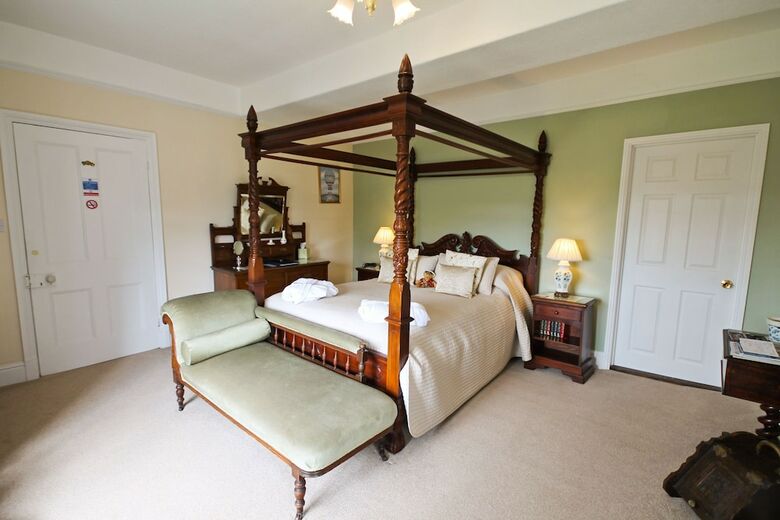 Hotel Penralley House B&B