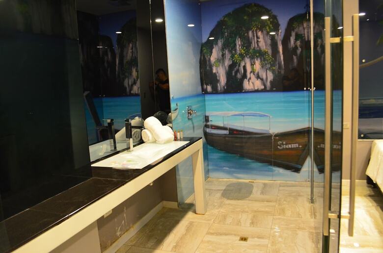 Hotel Paris Luxury Suites