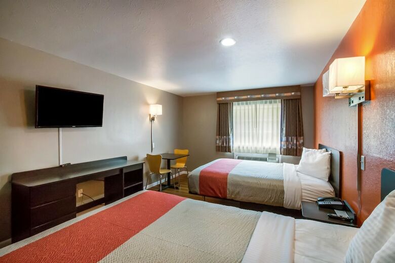 Hotel Motel 6 Rossford, Oh