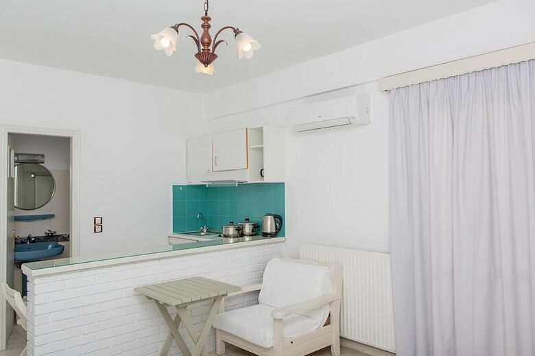Apartamentos Lygdamis Hotel