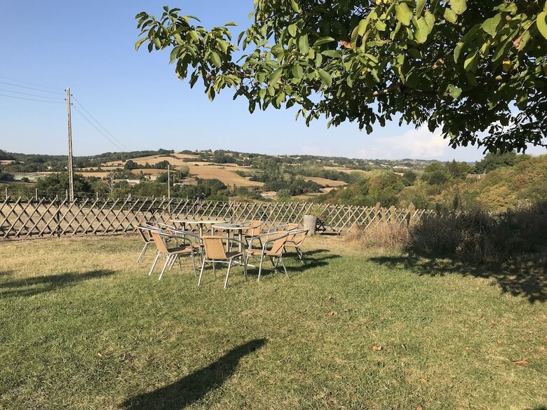 Une Pause Sur La Colline - G�te 4 Pers.