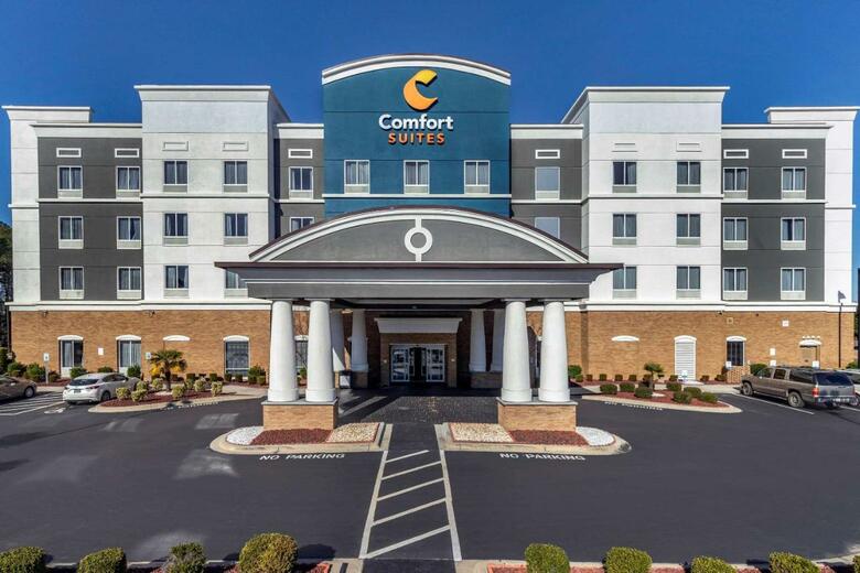 Hotel Comfort Suites