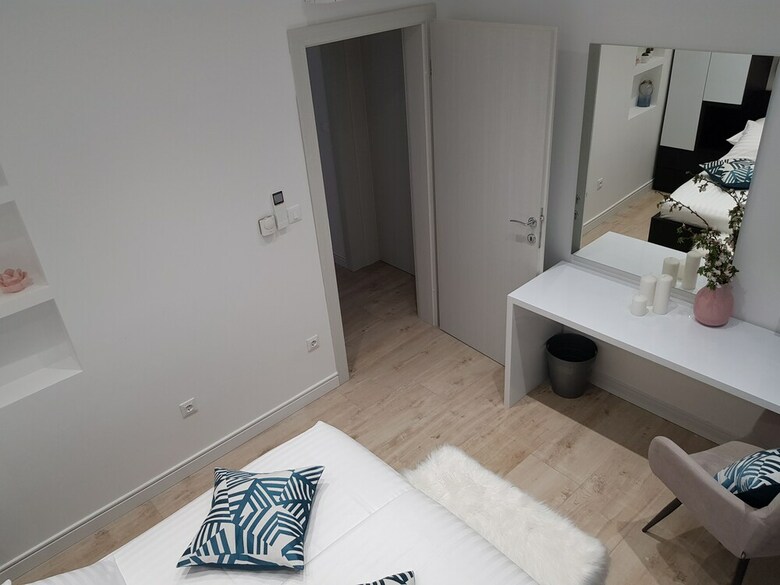 Luxury  Apartments Giovanni With  Pool