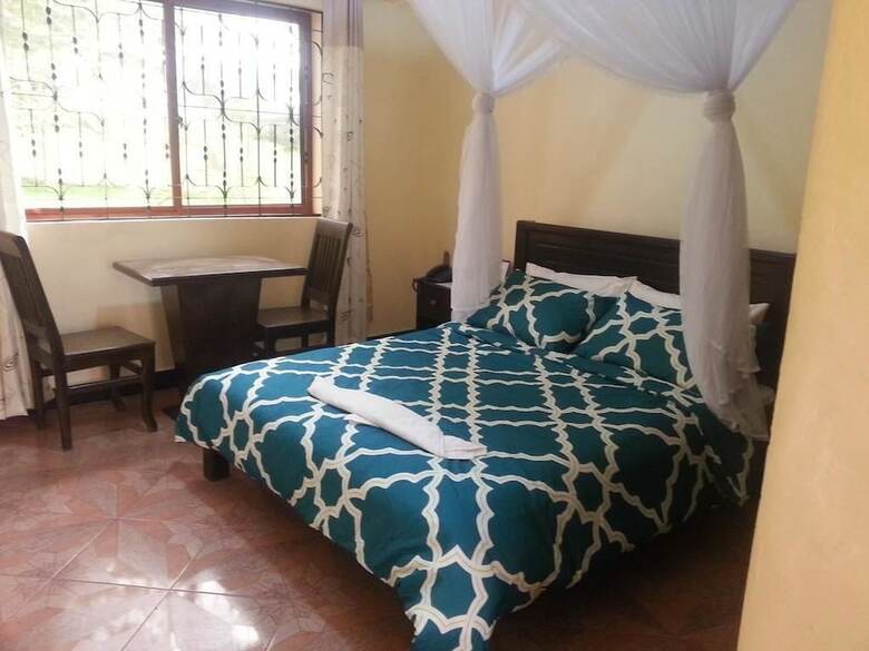 Bed & Breakfast Basecha Garden Lodge