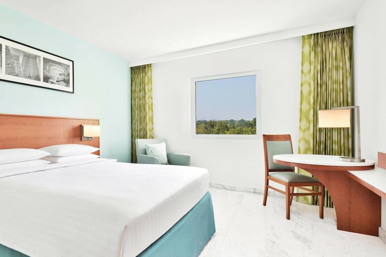 Hotel Fairfield By Marriott Bengaluru Whitefield