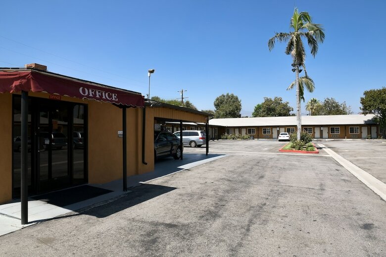 Covina Motel