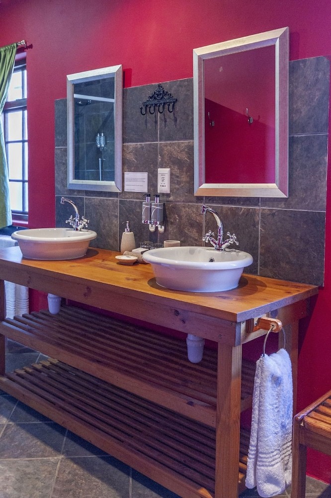Bed & Breakfast Airlies Guest House