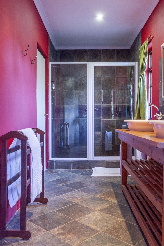 Bed & Breakfast Airlies Guest House