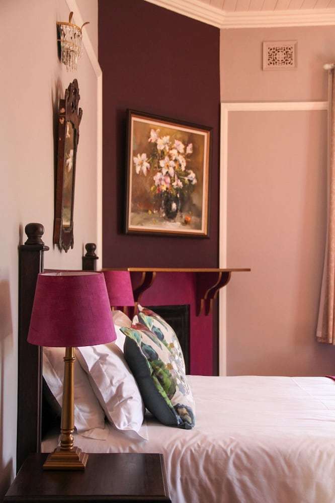Bed & Breakfast Airlies Guest House