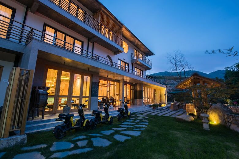 Hotel Sevenfun.shanchuan Town