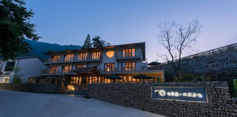 Hotel Sevenfun.shanchuan Town