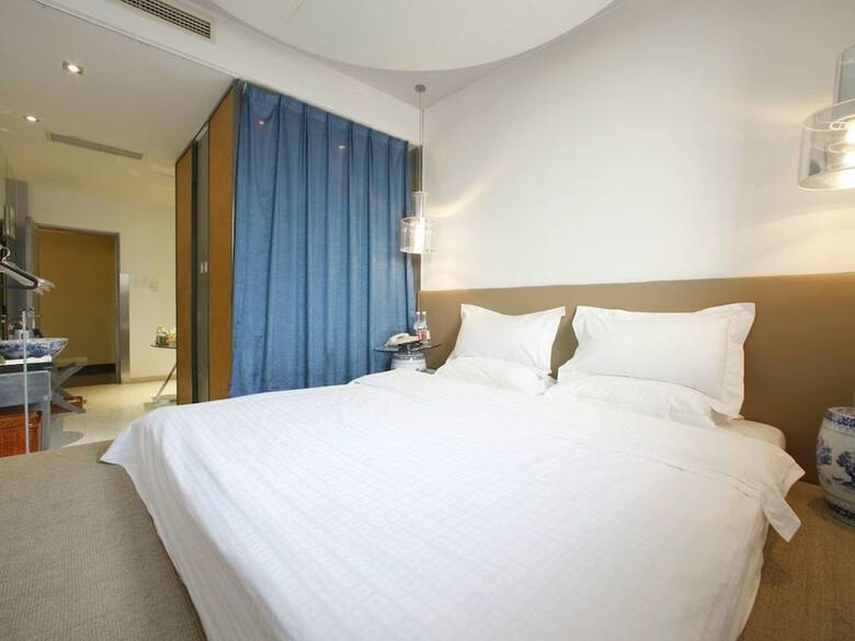 China Community Art Habitat Hotel